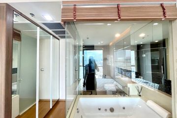 1 Bedroom Condo for rent in The Address Sathorn, Silom, Bangkok near BTS Chong Nonsi