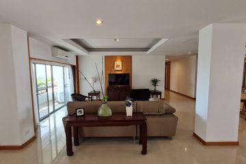 3 Bedroom Condo for rent in Thung Maha Mek, Bangkok near MRT Lumpini