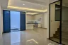 6 Bedroom Townhouse for rent in Suan Luang, Bangkok