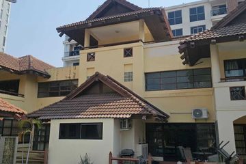 6 Bedroom Townhouse for sale in Nong Prue, Chonburi