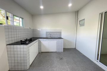 3 Bedroom Townhouse for sale in Lat Sawai, Pathum Thani