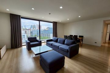 3 Bedroom Condo for rent in Khlong Tan Nuea, Bangkok