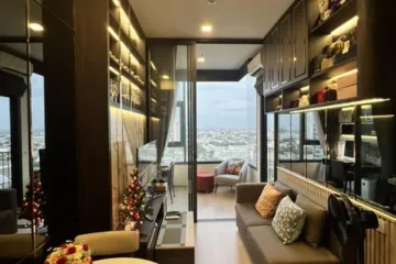 1 Bedroom Condo for rent in Centric Ratchayothin, Chan Kasem, Bangkok near BTS Ratchayothin