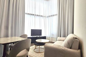 2 Bedroom Condo for rent in Maha Phruettharam, Bangkok near MRT Hua Lamphong