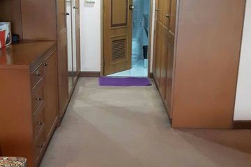 1 Bedroom Condo for sale in Newton Tower, Khlong Toei, Bangkok near BTS Nana