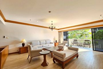 3 Bedroom Condo for rent in Khlong Tan Nuea, Bangkok