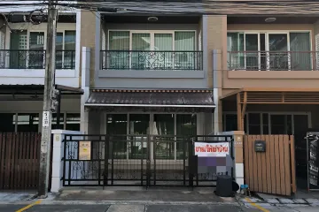 3 Bedroom Townhouse for rent in Baan Klang Muang Suksawat-Rama 3, Thung Khru, Bangkok