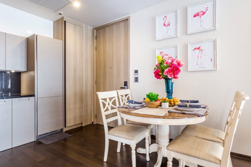1 Bedroom Condo for sale in Khlong Tan Nuea, Bangkok near BTS Phrom Phong