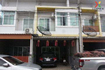 3 Bedroom Townhouse for sale in Nong Kakha, Chonburi