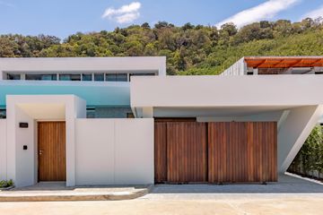 3 Bedroom Villa for sale in Clover Residence, Si Sunthon, Phuket
