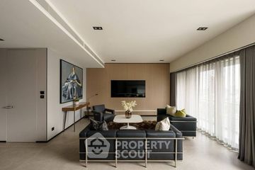 2 Bedroom Condo for rent in The Strand Thonglor, Khlong Tan Nuea, Bangkok near BTS Thong Lo