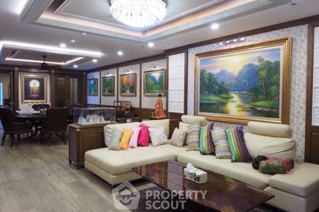 3 Bedroom Condo for rent in Chong Nonsi, Bangkok