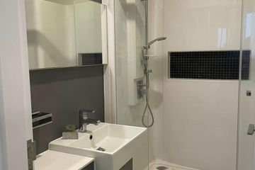 1 Bedroom Condo for rent in The Room Sukhumvit 62, Bang Chak, Bangkok near BTS Punnawithi