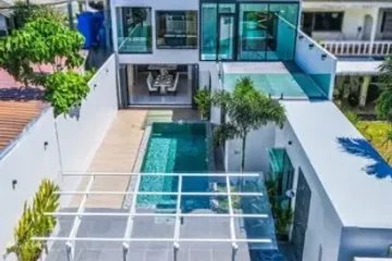 3 Bedroom Villa for sale in Rawai, Phuket
