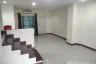 5 Bedroom Townhouse for rent in GRAND DE VILLE SRINAKARIN, Nong Bon, Bangkok near MRT Suan Luang Ro 9