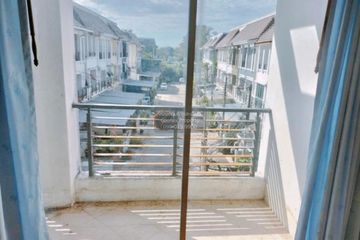 3 Bedroom Townhouse for sale in Baan Klang Muang The Paris Rama 9 - Ramkamhaeng, Hua Mak, Bangkok near Airport Rail Link Hua Mak