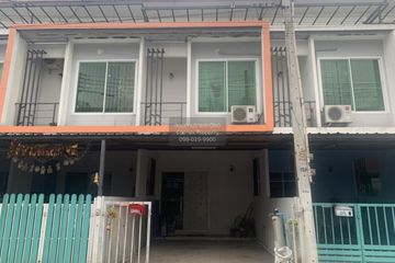 3 Bedroom Townhouse for sale in Map Yang Phon, Rayong