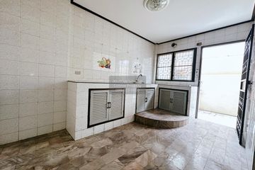 4 Bedroom Townhouse for sale in Bang Rak Noi, Nonthaburi near MRT Sai Ma