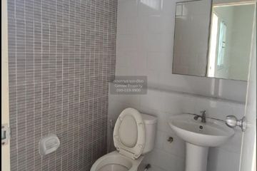 3 Bedroom Townhouse for sale in Map Yang Phon, Rayong