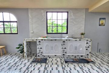 3 Bedroom Townhouse for sale in Tha Raeng, Bangkok