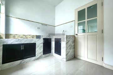 2 Bedroom House for sale in Nong Kakha, Chonburi