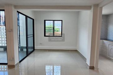 3 Bedroom Townhouse for sale in Baan Prueksa 2, Lam Phak Kut, Pathum Thani