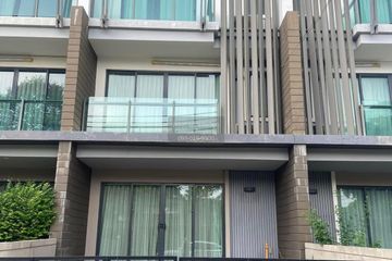 3 Bedroom Townhouse for sale in Samae Dam, Bangkok
