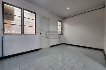 2 Bedroom Townhouse for sale in Krathum Lom, Nakhon Pathom