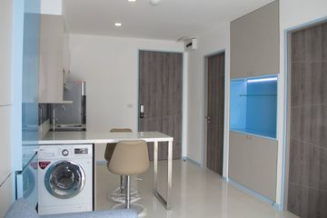 1 Bedroom Condo for rent in Trapezo Sukhumvit 16, Khlong Toei, Bangkok near MRT Queen Sirikit National Convention Centre