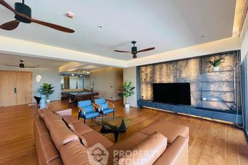 4 Bedroom Condo for sale in Phra Khanong Nuea, Bangkok near BTS Ekkamai