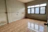 3 Bedroom Commercial for rent in Chong Nonsi, Bangkok