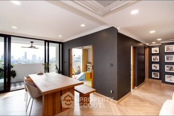 3 Bedroom Condo for rent in D.S. Tower 2 Sukhumvit 39, Khlong Tan Nuea, Bangkok near BTS Phrom Phong