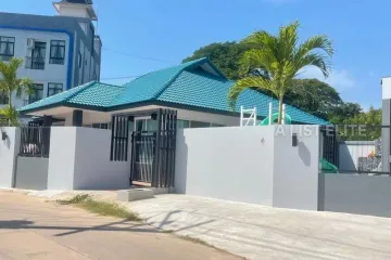 4 Bedroom House for sale in Nong Prue, Chonburi
