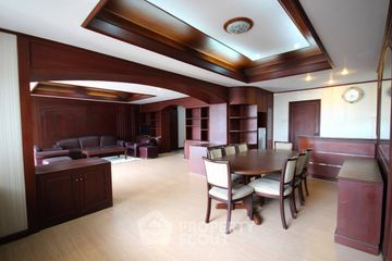 3 Bedroom Apartment for rent in Tongtip Mansion, Khlong Tan Nuea, Bangkok near BTS Phrom Phong