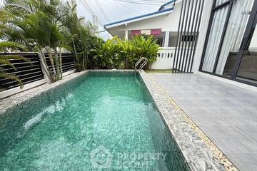 3 Bedroom House for rent in Na Kluea, Chonburi