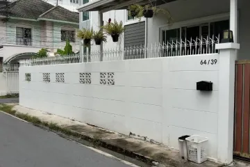 4 Bedroom House for rent in Khlong Kum, Bangkok