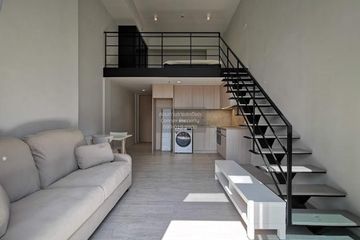 1 Bedroom Condo for rent in The Lofts Silom, Silom, Bangkok near BTS Surasak