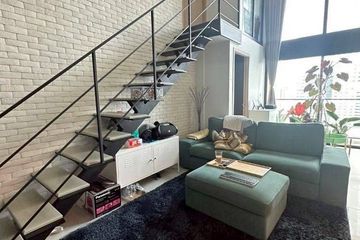 2 Bedroom Condo for rent in The Lofts Silom, Silom, Bangkok near BTS Surasak