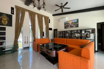 10 Bedroom House for sale in Pong, Chonburi