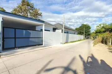 3 Bedroom House for sale in Pong, Chonburi