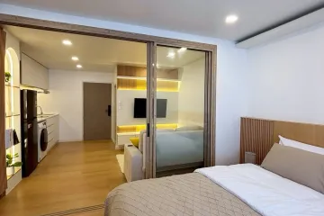 1 Bedroom Condo for sale in Lanna Condominium, Pa Tan, Chiang Mai