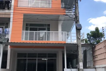 5 Bedroom Townhouse for rent in Krissana Private City, Saphan Sung, Bangkok