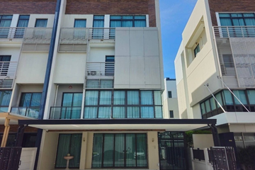Office for sale in Khlong Chan, Bangkok