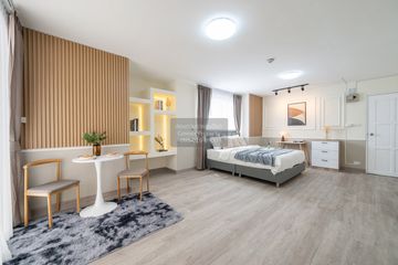 1 Bedroom Condo for sale in Royal Tower 3, Sam Sen Nai, Bangkok near BTS Saphan Kwai