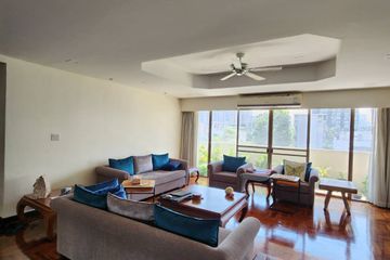 3 Bedroom Condo for rent in Charan Mansion, Khlong Toei Nuea, Bangkok near MRT Sukhumvit