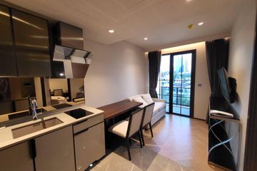 1 Bedroom Condo for rent in The Reserve Sukhumvit 61, Khlong Tan Nuea, Bangkok near BTS Ekkamai