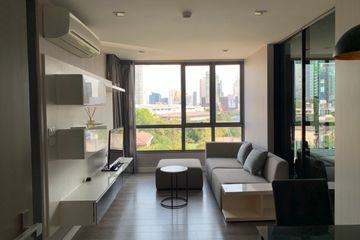 1 Bedroom Condo for rent in The Room Sukhumvit 40, Phra Khanong, Bangkok near BTS Ekkamai