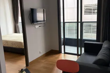 1 Bedroom Condo for sale in The Lumpini 24, Khlong Tan, Bangkok near BTS Phrom Phong