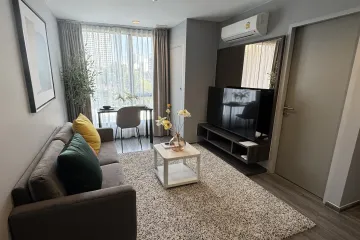 1 Bedroom Condo for rent in Ideo Mobi Sukhumvit 40, Phra Khanong, Bangkok near BTS Ekkamai