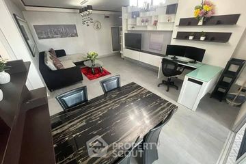 2 Bedroom Condo for rent in Huai Khwang, Bangkok near MRT Huai Khwang